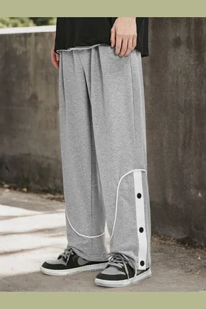 NOBERO Men Solid Straight Fit Joggers