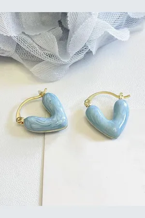 FIMBUL Stainless Steel Gold-Plated Anti-Allergy Heart Shaped Hoop Earrings