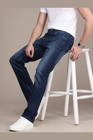 Nautica Men Straight Fit Heavy Fade Stretchable Jeans