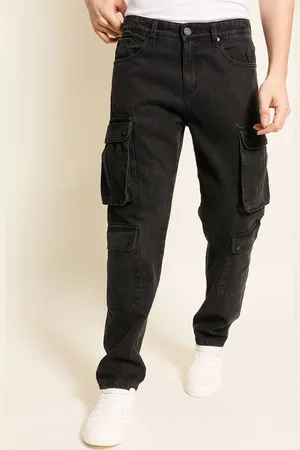 Bene Kleed Men Multi Pocket Relaxed Fit Cargo Jeans