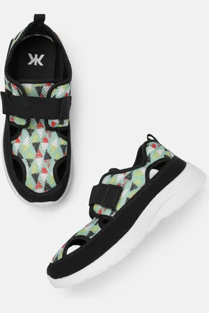 Kook N Keech Women Geometric Printed Sneakers