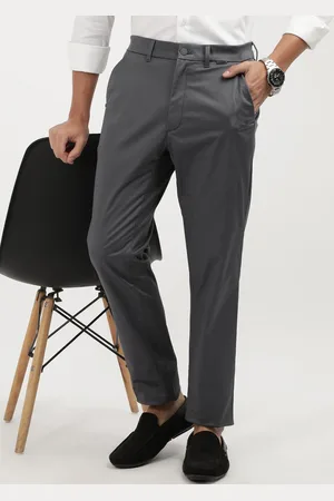 Calvin Klein Men Slim Fit Mid-Rise Flat-Front Trousers