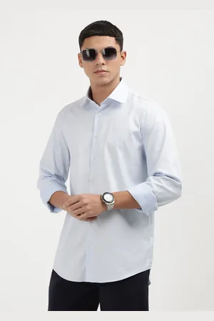 Calvin Klein Men Spread Collar Solid Cotton Slim Fit Casual Shirt