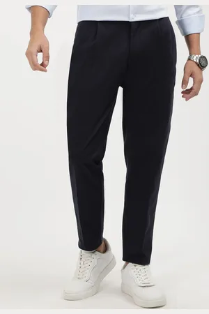 Calvin Klein Men Tapered Fit Mid-Rise Pleated Trousers