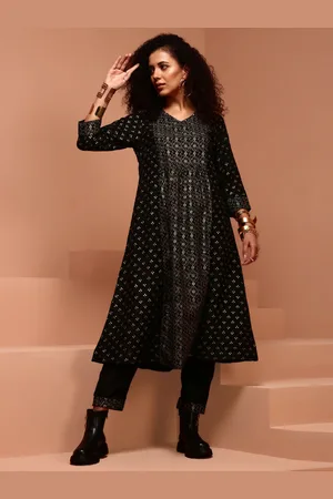 IMARA Ethnic Motifs Printed Anarkali Kurta With Trousers