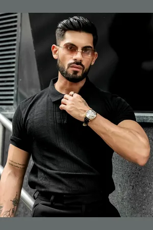 Maniac Men Solid Polo Collar Cotton Slim Fit T-Shirt