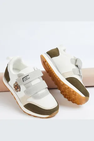 Lifestyle Boys Colourblocked Sneakers