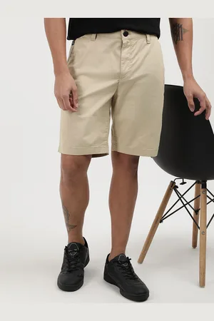 Calvin Klein Men Slim Fit Mid-Rise Shorts