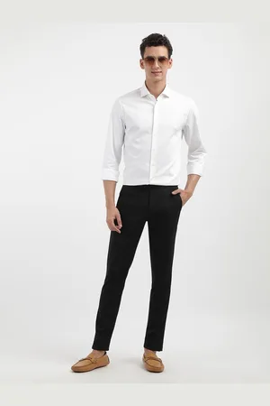 Calvin Klein Men Spread Collar Solid Cotton Casual Shirt