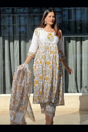 7Threads Ethnic Motifs Printed Anarkali Kurta With Trousers & Dupatta