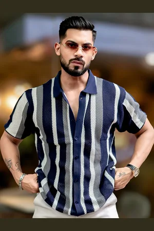 Maniac Men Spread Collar Solid Cotton Slim Fit Casual Shirt