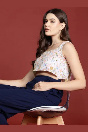 all about you Shoulder Straps Floral Print Crop Top