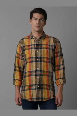 Louis Philippe Men Slim Fit Tartan Checks Opaque Checked Casual Shirt