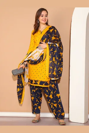 Rajnandini Floral Printed Straight Kurta With Salwar & Dupatta