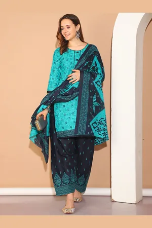 Rajnandini Floral Printed Straight Kurta with Salwar & With Dupatta