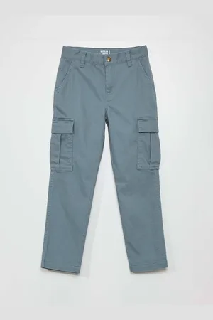 KIABI Boys Slim Fit Mid-Rise Cotton Cargos Trousers