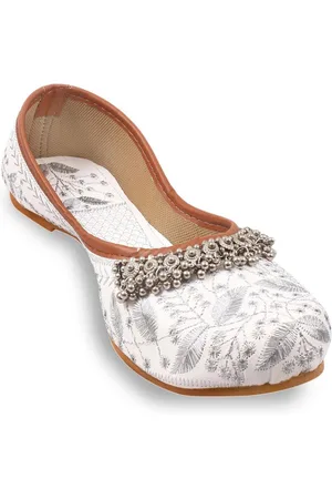 Apratim Women Woven Design Fabric Mojaris