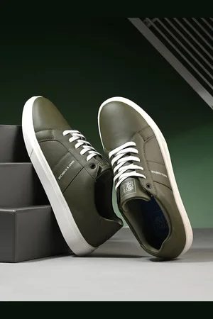Mast & Harbour Men Colourblocked Sneakers