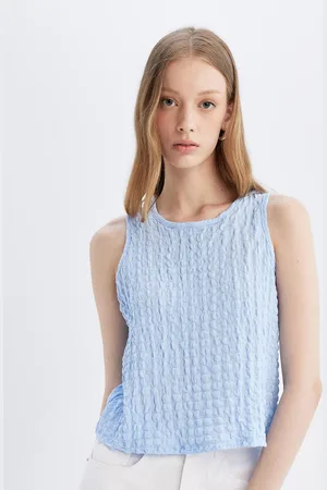 DeFacto Women Solid sleeveless Top