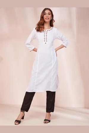 Fabindia Floral Embroidered Thread Work Kurta