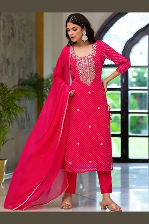 Divena World Leheriya Embroidered Regular Gotta Patti Straight Kurta with Trousers & Dupatta