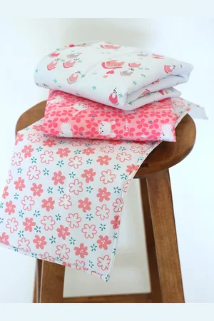 TIDY SLEEP Kids White & Pink 3 Pieces Printed Cotton Mattress Nappy Changing Mats