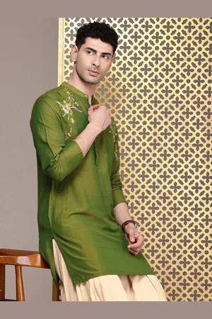 House of Pataudi Men Jashn Floral Embroidered Regular Thread Work Kurta With Salwar