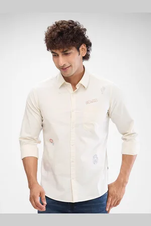 SPYKAR Men Solid Slim Fit Opaque Casual Shirt