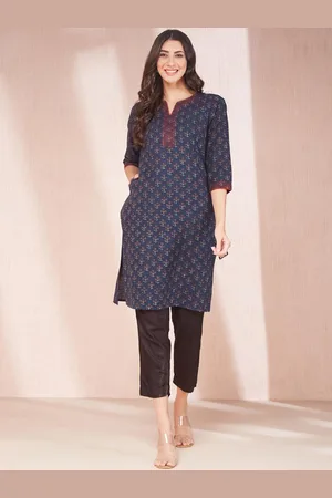 Fabindia Floral Printed Cotton Straight Kurta
