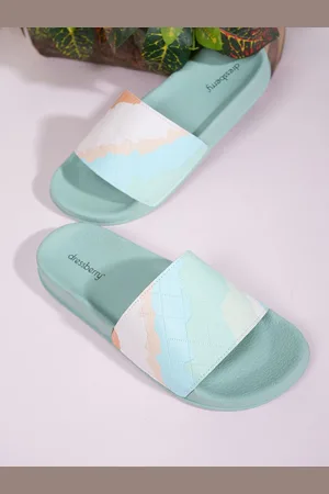 DressBerry Women Colourblocked Sliders