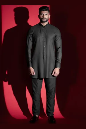 TheEthnic.Co Mandarin Collar Pure Cotton Kurta with Trousers