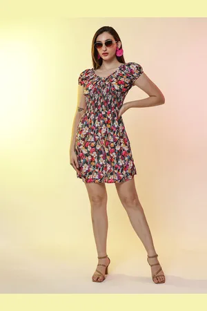 DEBONATELLA Women Floral Printed Fit & Flare Dress