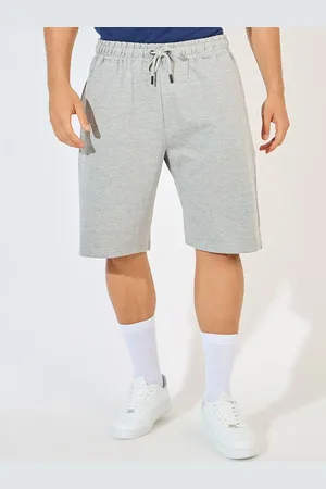Styli Men Oversized Solid Shorts with Drawstring Closure