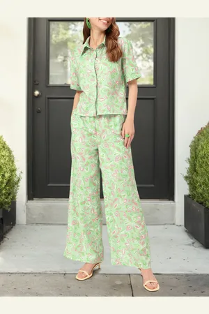 DressBerry Holiday Paradise Vibe Floral Printed Shirt & Trousers Co-Ords