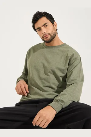 Styli Men Solid Round Neck Sweatshirt