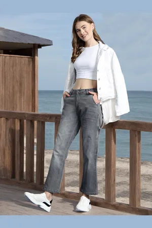 Mast & Harbour Women Straight Fit Light Fade Stretchable Jeans