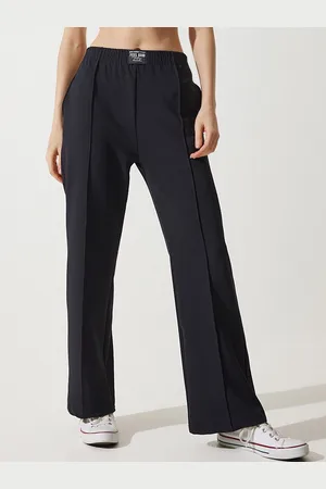 Happiness istanbul Women Solid Mid-Rise Trousers
