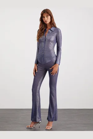 Grimelange Women Spread Collar Solid Casual Shirt