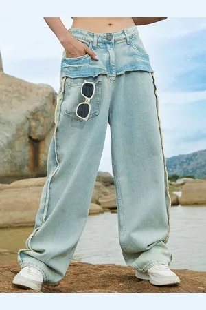 Campus Women Comfort Straight Fit Fringed Denim Stretchable Jeans