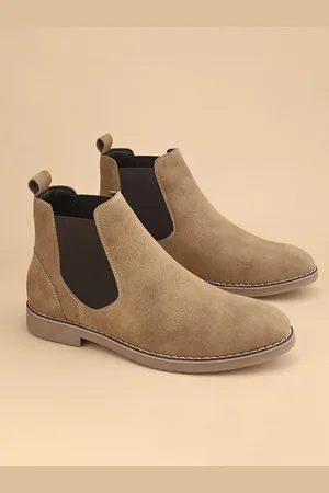 Roadster The Lifestyle Co Men Round Toe Chelsea Boots