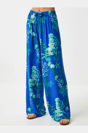 Happiness istanbul Women Loose Fit Floral Parallel Trousers