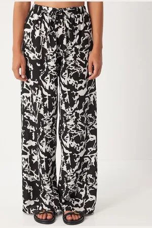 Happiness istanbul Women Floral Printed Trousers