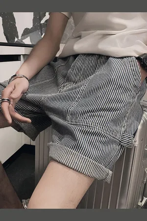 Stylecast Men Striped Loose Fit Regular Shorts Shorts