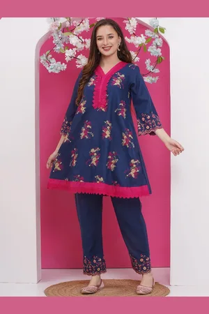 Bhama Couture Women Floral Embroidered Regular Kurta with Palazzos