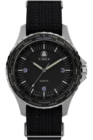 Timex Men Dial & Straps Analogue Watch TW2W73300X6