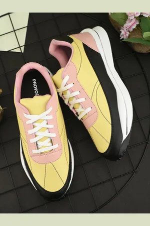 Provogue Men Colourblocked Smart Casual Sneakers