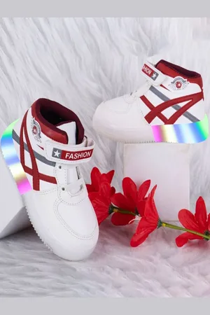 BAESD Kids Round Toe Lightweight LED Sneakers
