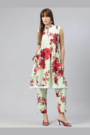 BUTA BUTI Floral Printed Pleated Pure Cotton Kurta With Trousers