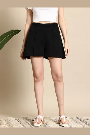 Mast & Harbour Women Panel Detail Shorts