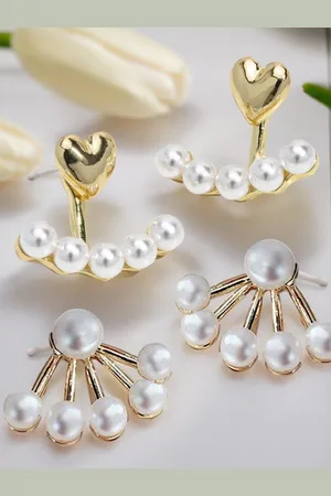 DressBerry Set of 2 Heart Shaped Pearl Ear Jacket Studs